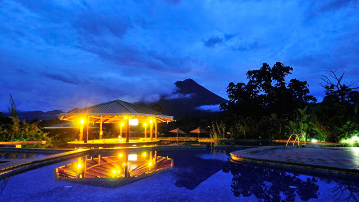 Hoteles-Montana-Arenal_Manoa-1-720x405