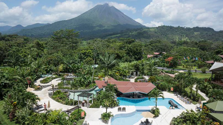 Hoteles-Montana-Arenal_Springs-1-720x405