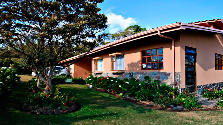 Hoteles-Montana-Las_Orquideas-1-720x405