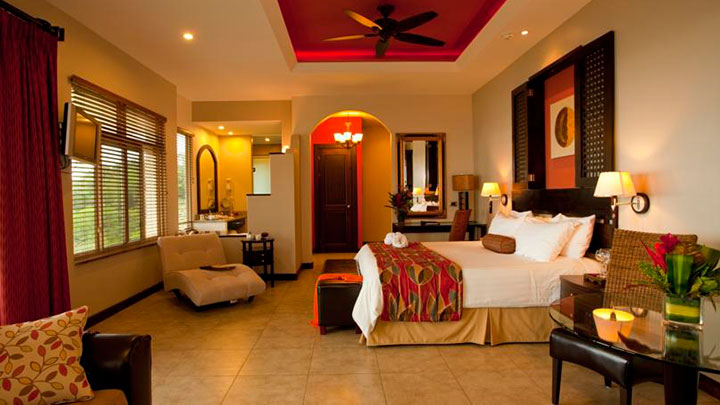 Hoteles-Pacifico-Central-Parador_Resort-3-720x405
